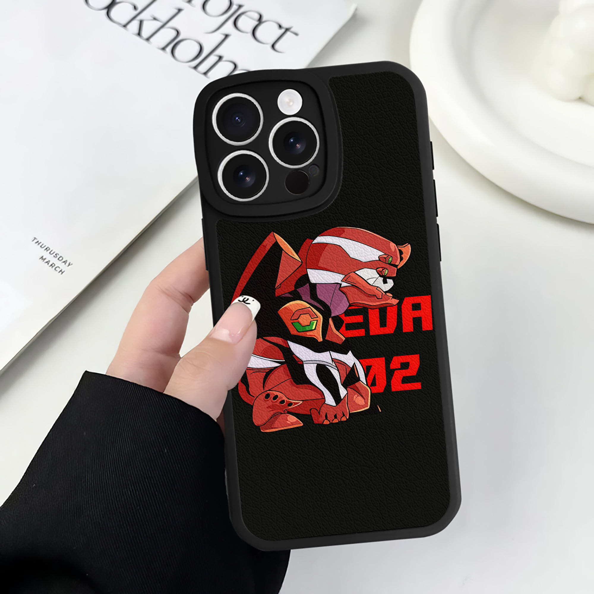 （画像用） EVA 新世紀エヴァンゲリオン 【iPhone 16シリーズ対応】シリコンスマホケース（レザー調） 材質：シリコン